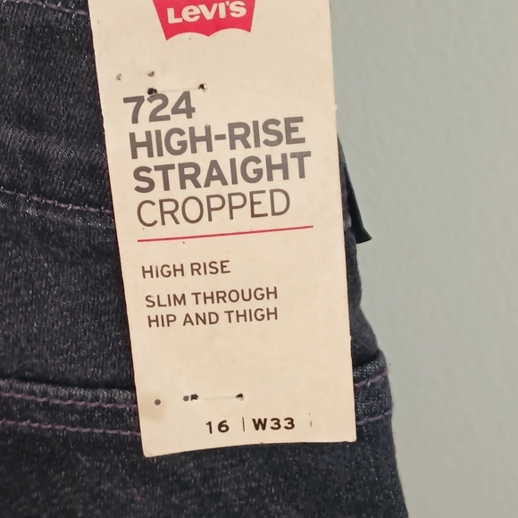 Levis 724 High Rise Straight Cropped Distressed Black Jeans, Size 16 - Picture 8 of 11